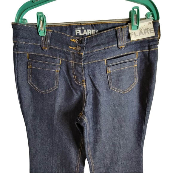 Flare Low Rise‎ Flare Jeans NEW YORK CO.  Size 10P - Picture 6 of 8